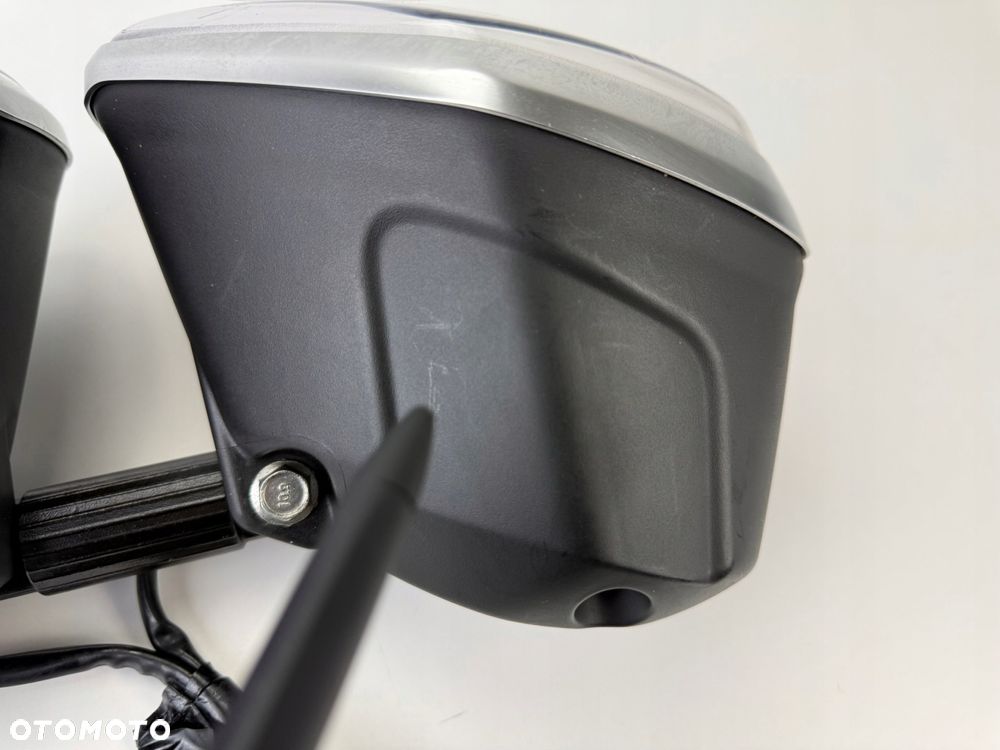 Przednia lampa reflektor Triumph Street Triple 675 2013-17 - 11