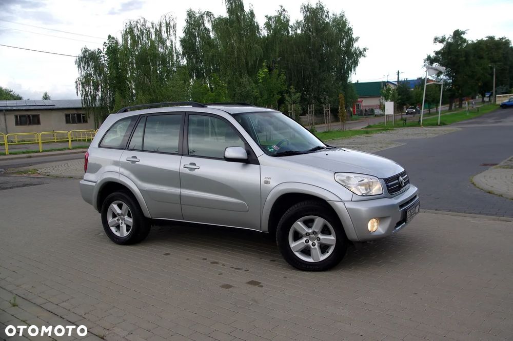 Toyota RAV4 4x4 Executive - 16