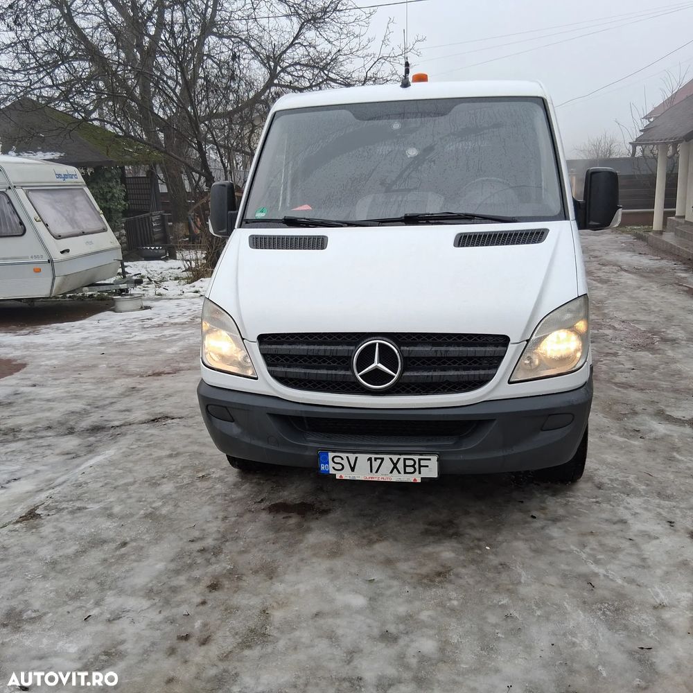 Mercedes-Benz Sprinter - 2