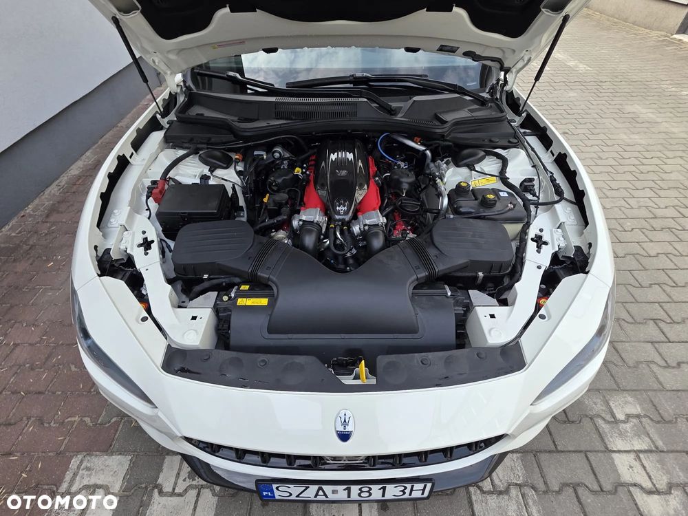 Maserati Ghibli - 30