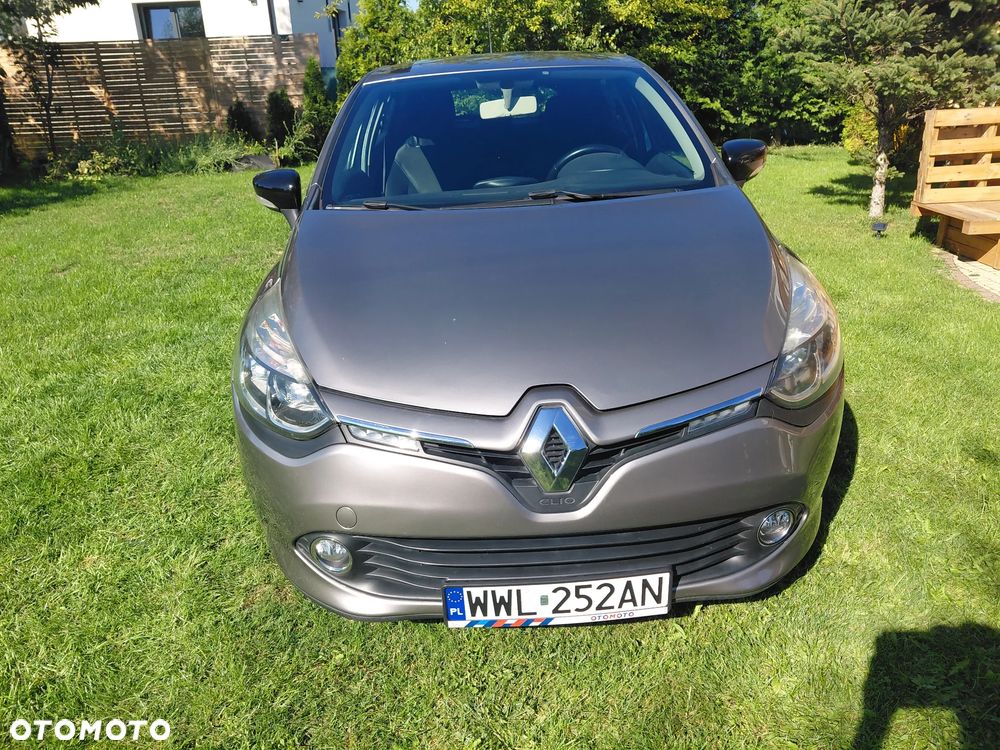Renault Clio 1.2 16V Life - 4