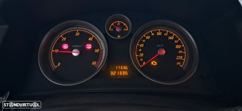 Opel Astra GTC 1.3 CDTi - 6