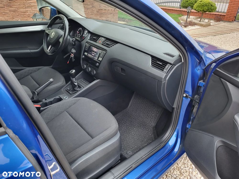 Skoda Octavia 1.6 TDI SCR Active - 20