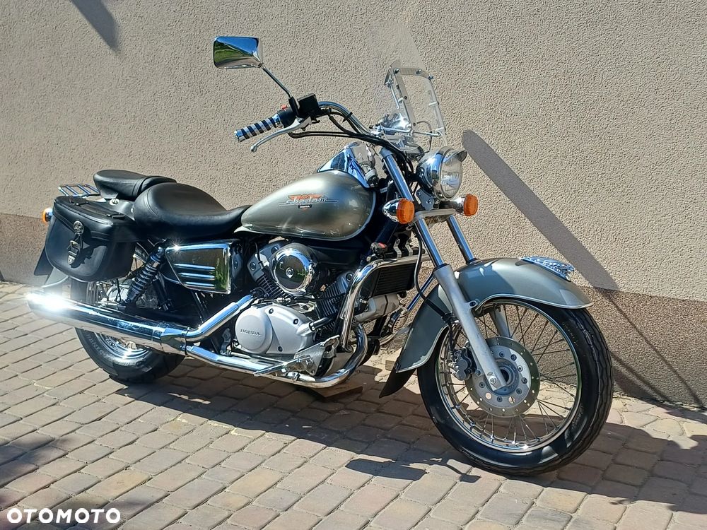 Honda Shadow - 1