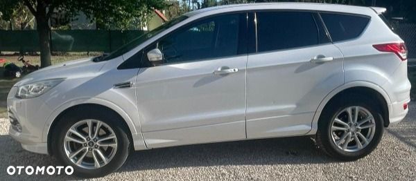 Ford Kuga 2.0 TDCi AWD ST-Line - 3