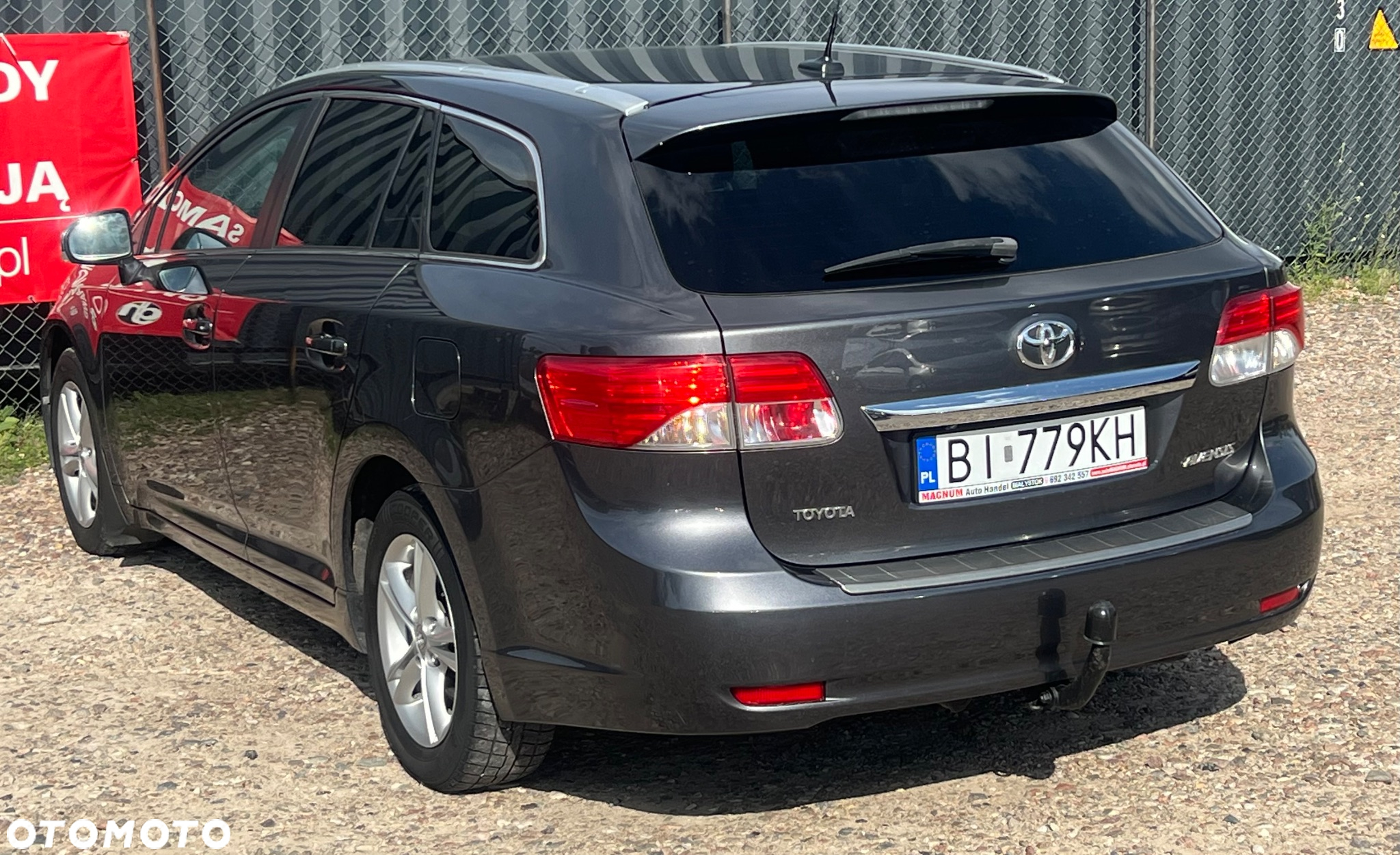 Toyota Avensis Combi 2.0 D-4D Executive - 36
