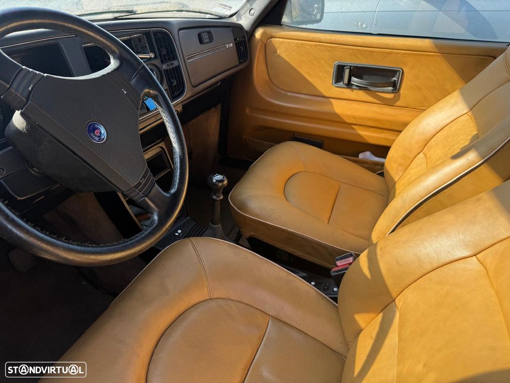 Saab 900 Turbo - 3