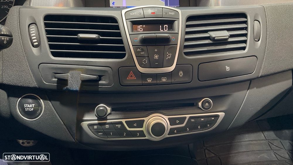 Renault Laguna 1.5 dCi Black Line - 11