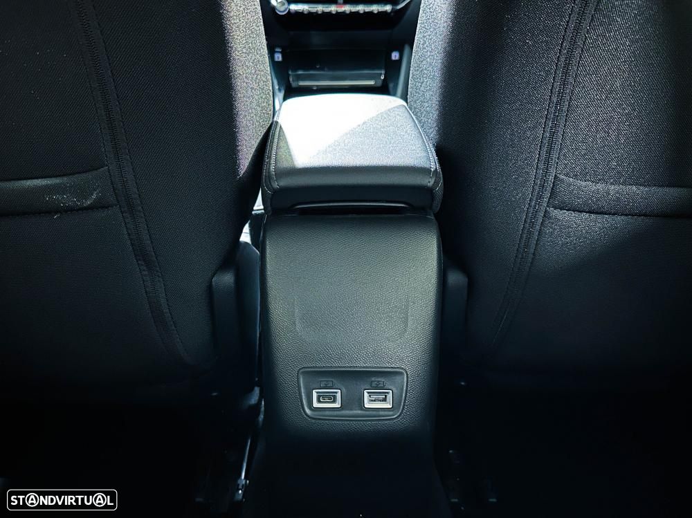 Peugeot 208 1.2 Hybrid Allure e-DCS6 - 26