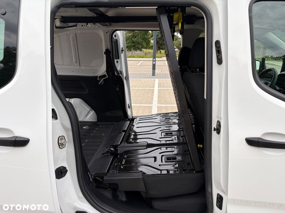 Toyota Proace City - 26