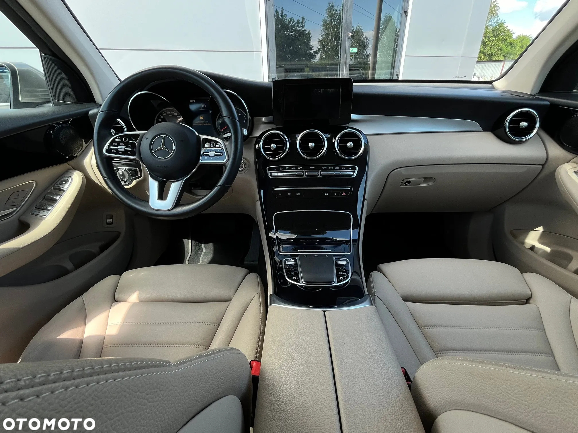 Mercedes-Benz GLC 300 d 4-Matic - 19