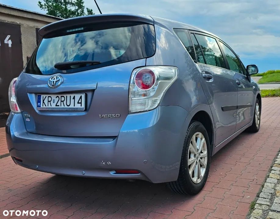 Toyota Verso 1.6 Sol EU5 - 4