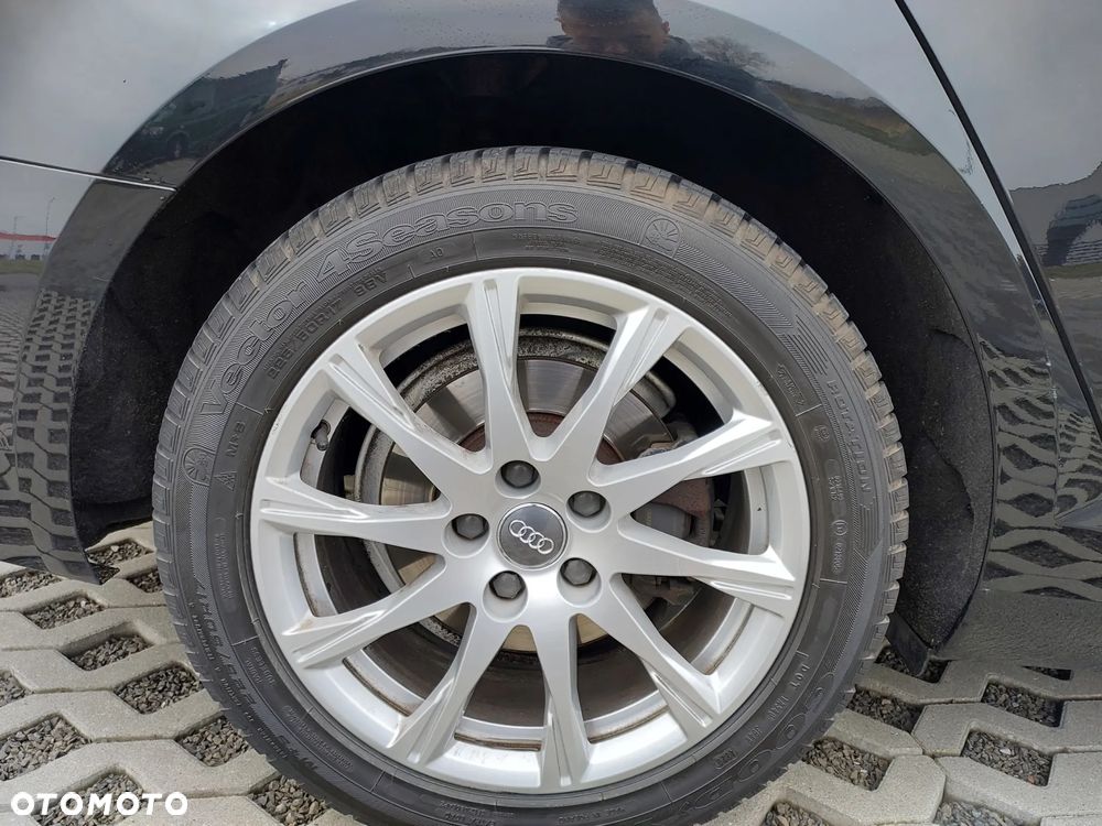 Audi A4 Avant 40 TDI S tronic quattro design - 14