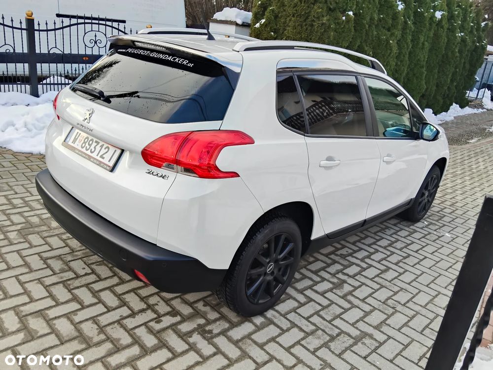 Peugeot 2008 PureTech 82 Allure - 12