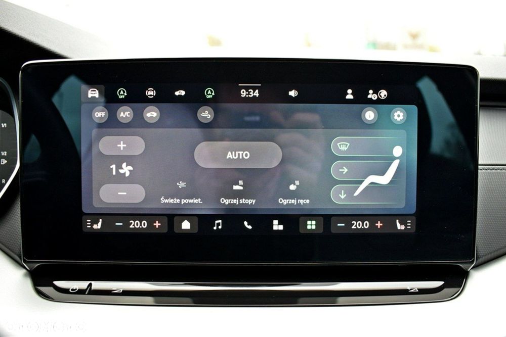 Skoda Octavia 1.5 TSI mHEV DSG Selection - 24