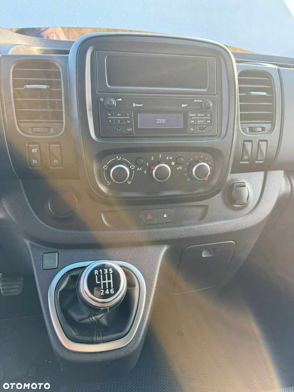 Renault Trafic - 14