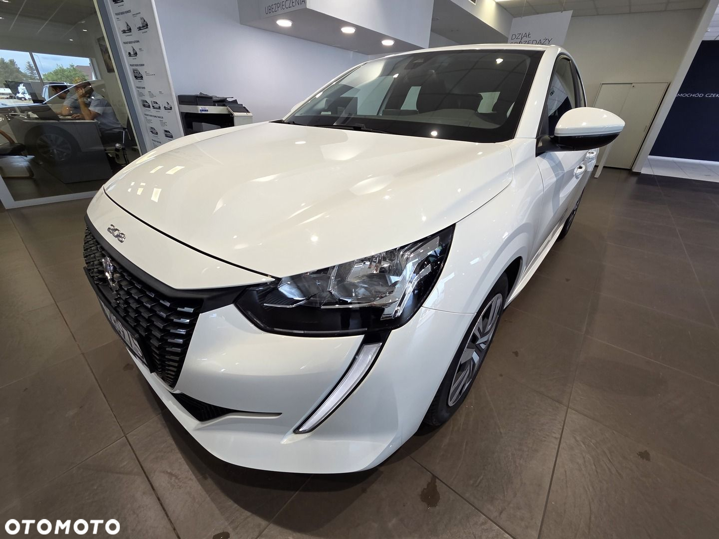 Peugeot 208 - 26