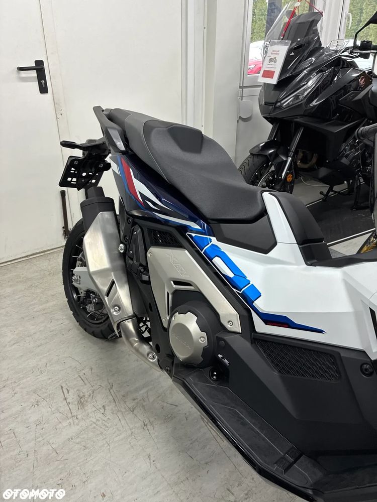 Honda X-ADV - 8