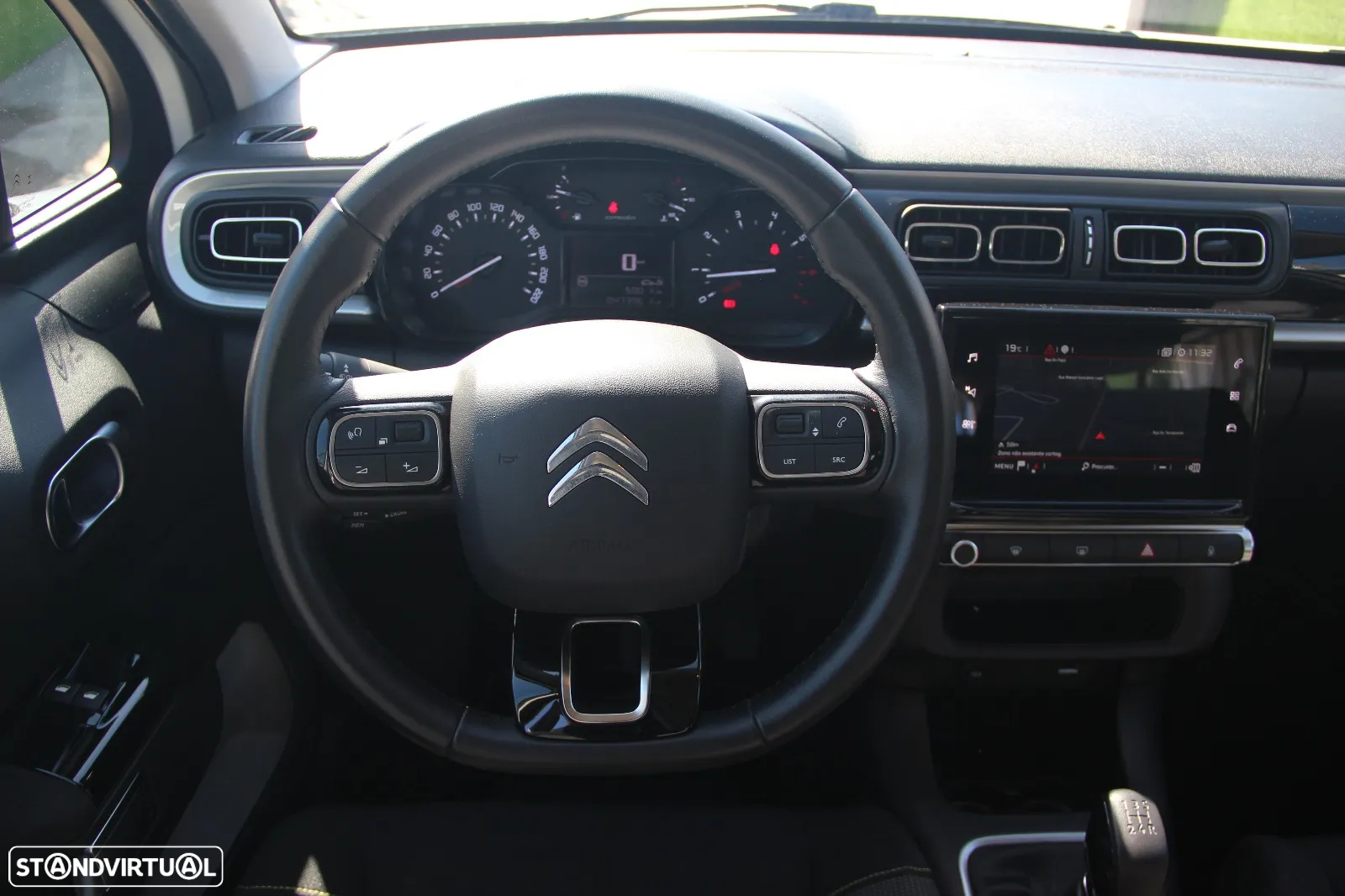 Citroën C3 1.2 PureTech Shine - 10