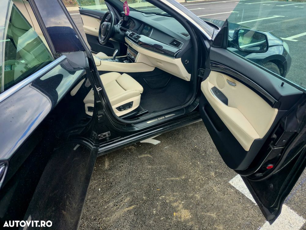 BMW Seria 5 530d Aut. - 17