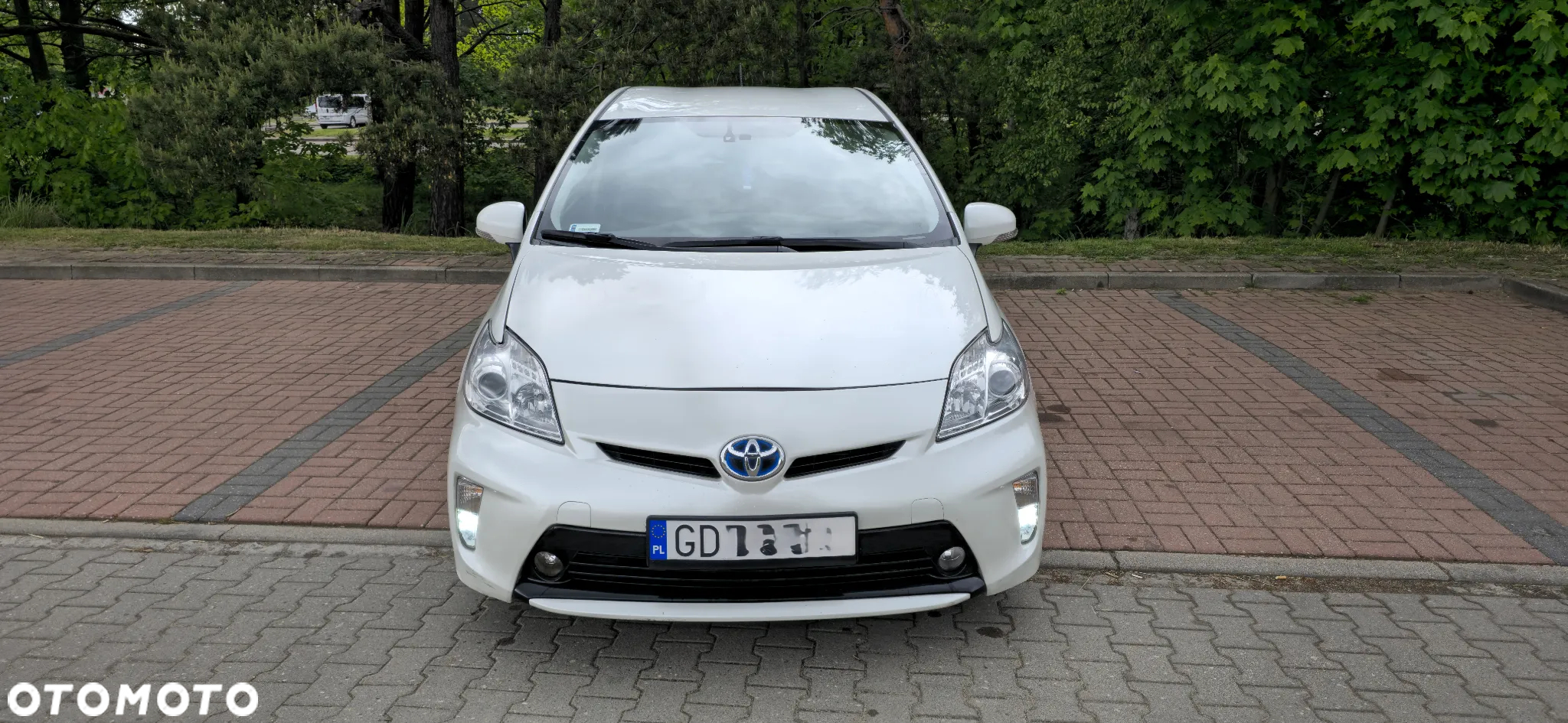 Toyota Prius 1.8 HSD Prestige - 3