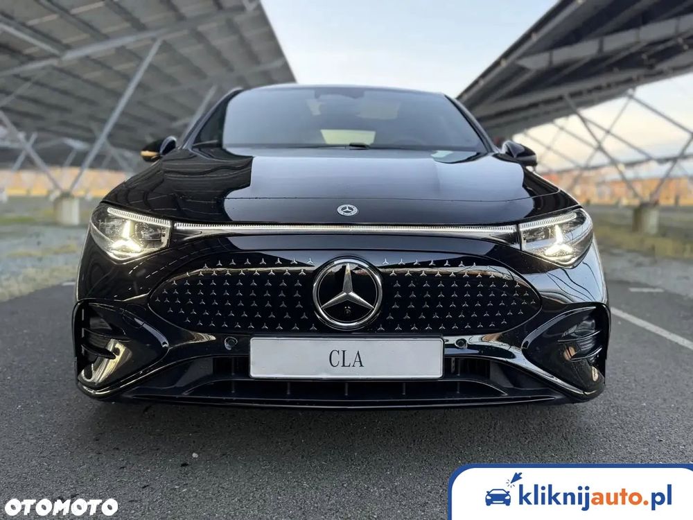 Mercedes-Benz CLA 200 AMG Line 7G-DCT - 3