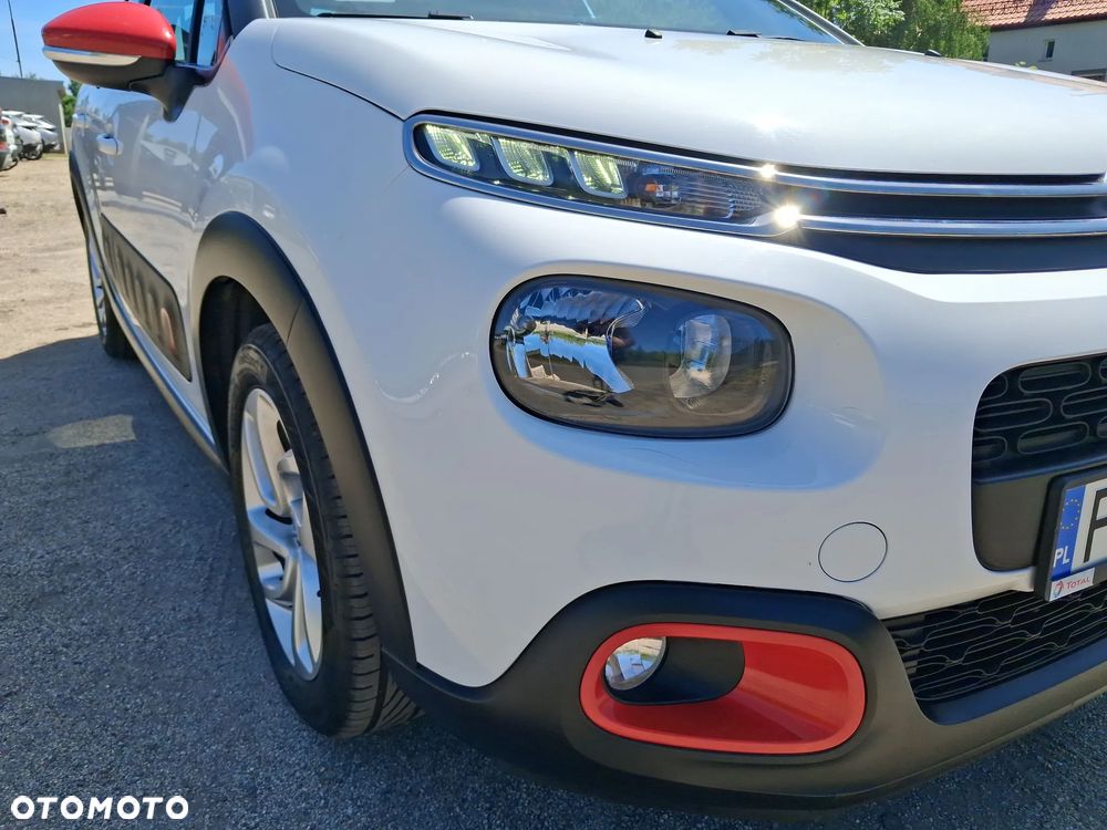 Citroën C3 1.2 PureTech Shine - 24