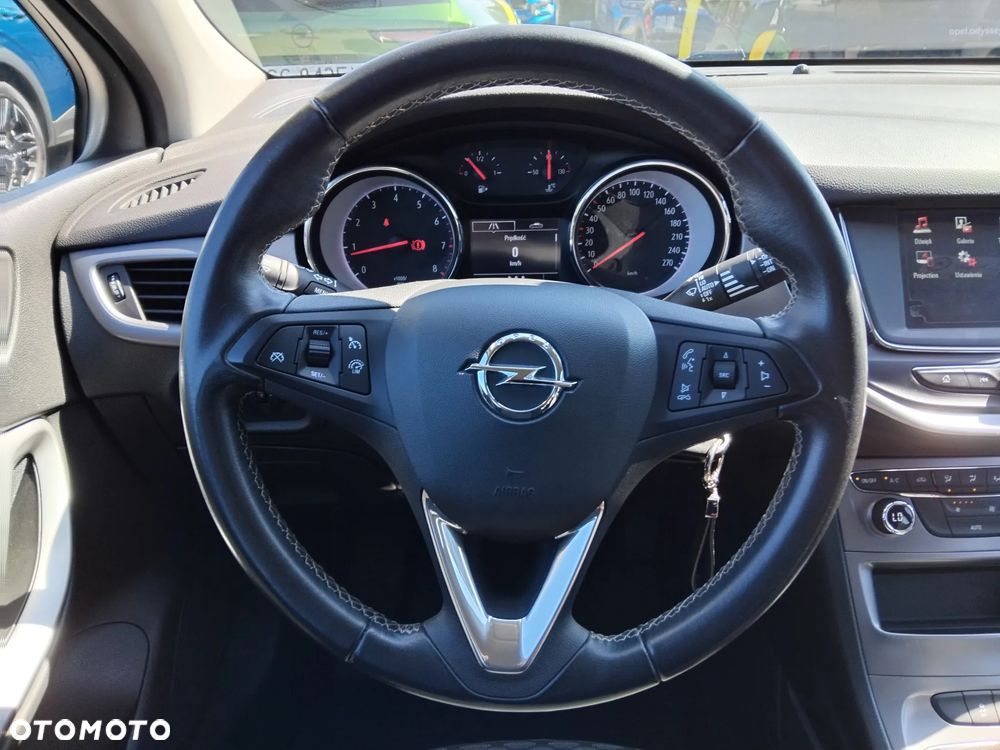 Opel Astra 1.4 T Dynamic - 8