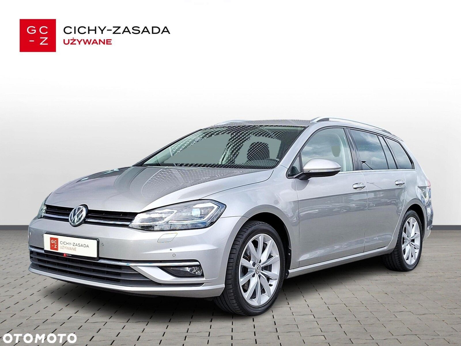 Volkswagen Golf - 1