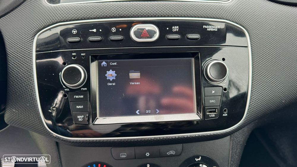 Fiat Punto 1.2 Lounge S&S - 25