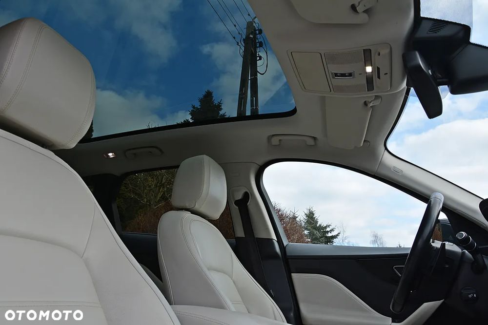 Jaguar F-Pace 2.0 i4D AWD Prestige - 23