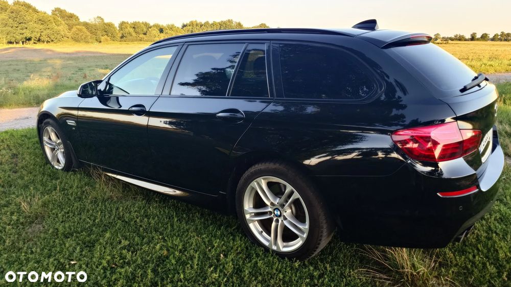 BMW Seria 5 525d xDrive Sport-Aut - 3
