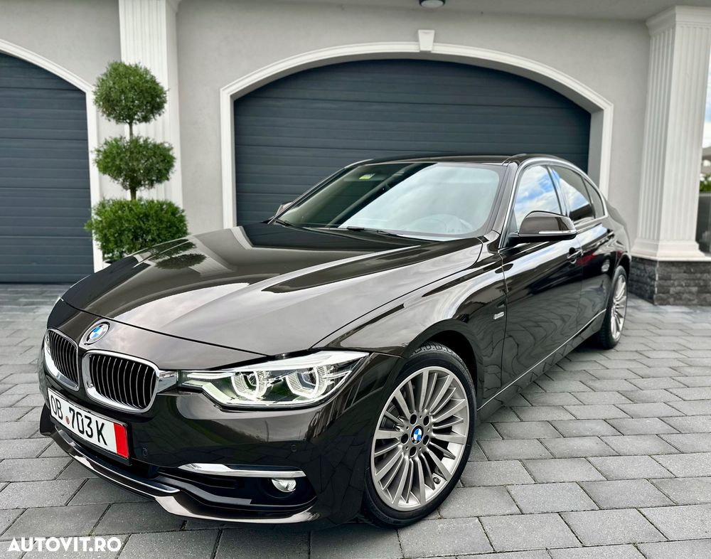 BMW Seria 3 320d Aut. xDrive Luxury Line - 32