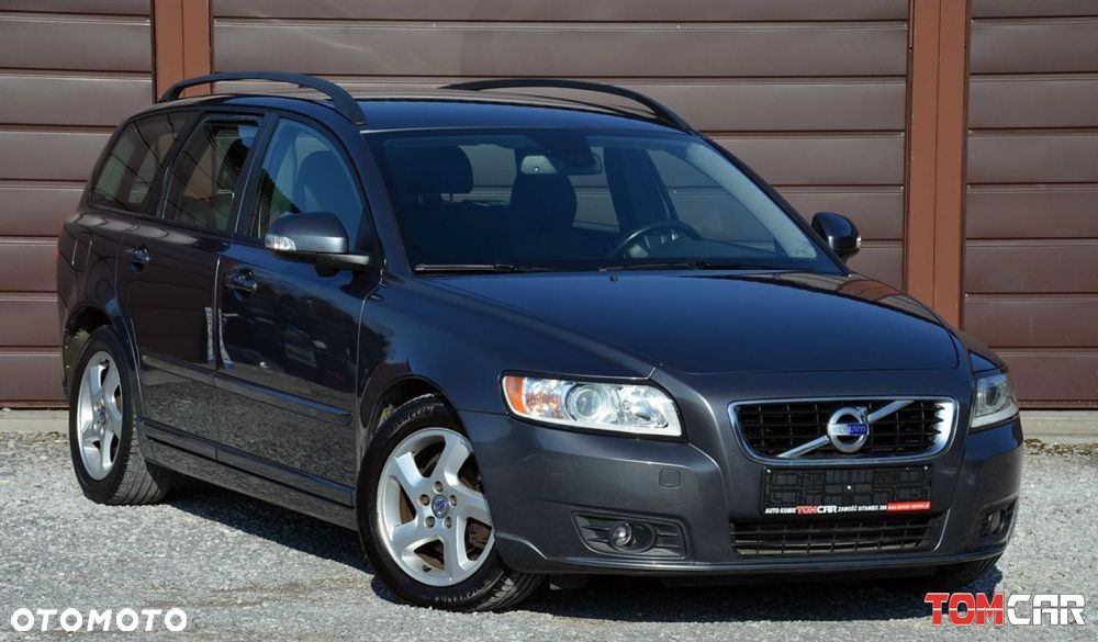 Volvo V50 - 2