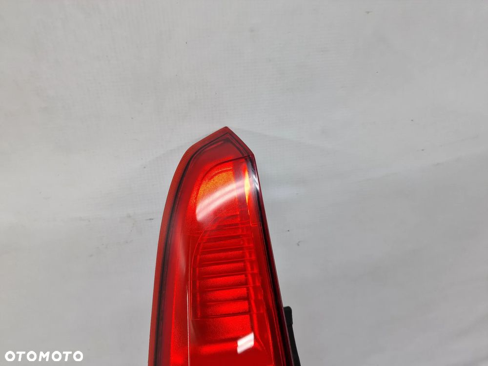 FORD FIESSTA MK6 LIFT 05-08 LEWA LAMPA TYLNA TYLNIA TYŁ , NR 6S61-13A603-AG / 6S61-13405-A , NR AUKCJI LMT69 - 16