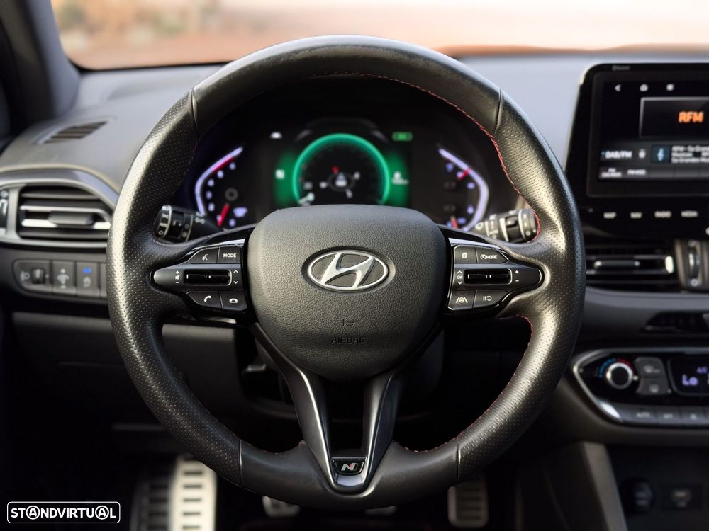 Hyundai i30 CW - 17