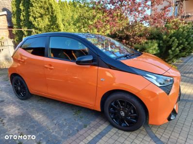 Toyota Aygo 1.0 VVT-i JBL Edition - 1