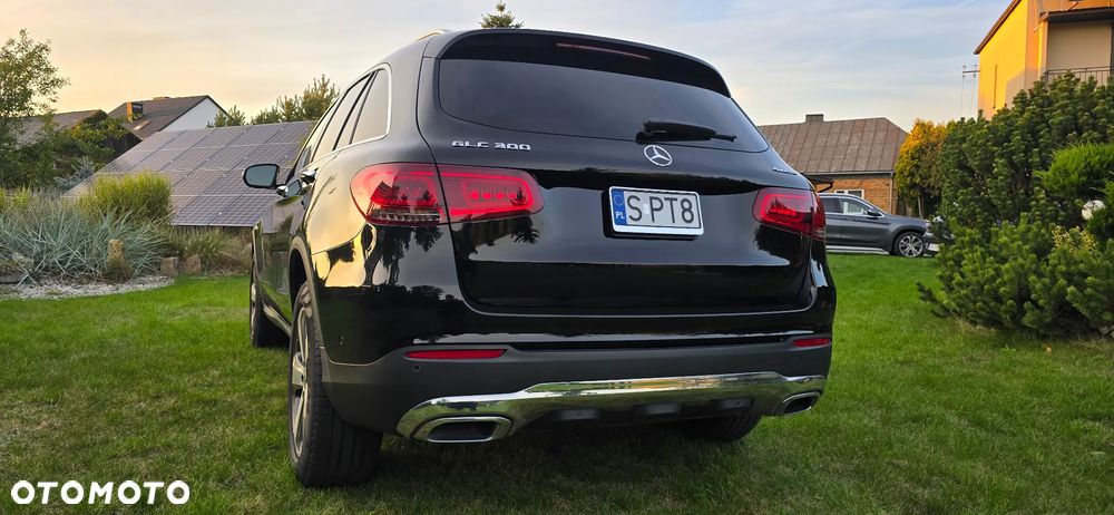 Mercedes-Benz GLC 300 4-Matic - 9