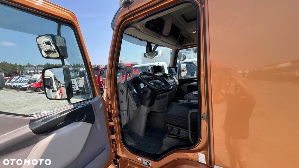 DAF LF 250 FA HAKOWIEC HKS 10 KP 12 KP 10 KP 7 KP 5 - 17
