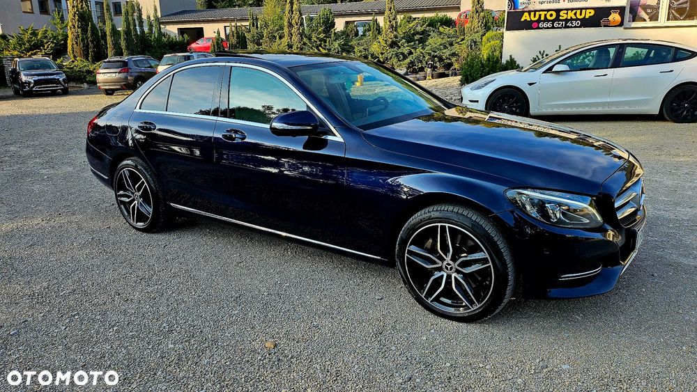 Mercedes-Benz Klasa C 250 CDI DPF 4Matic 7G-TRONIC BlueEFFICIENCY Avantgarde - 20