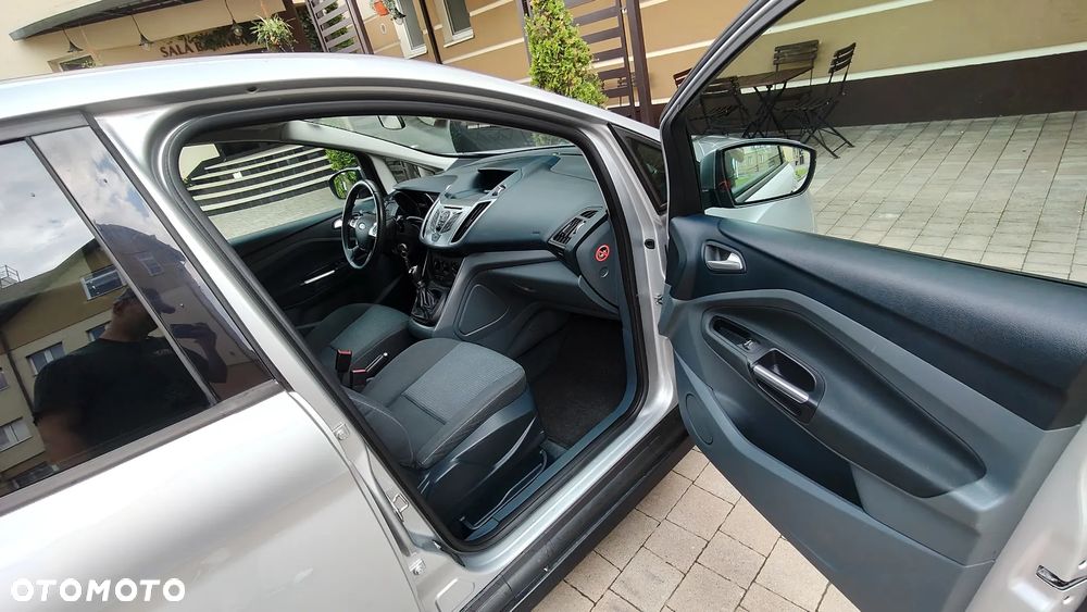 Ford C-MAX 1.6 Ti-VCT Champions Edition - 24