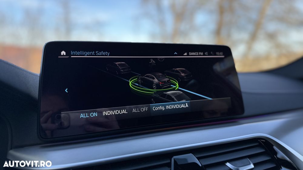 BMW Seria 5 530e Aut. Luxury Line - 19