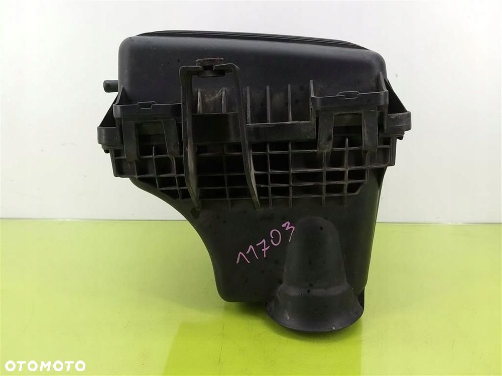 Filtr powietrza obudowa Dodge Magnum 2004-2008 3,5 V6 BENZYNA - 6