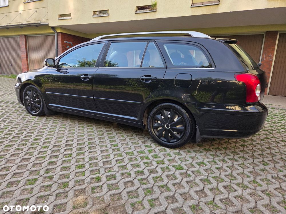 Toyota Avensis 2.0 D-4D Sol - 13