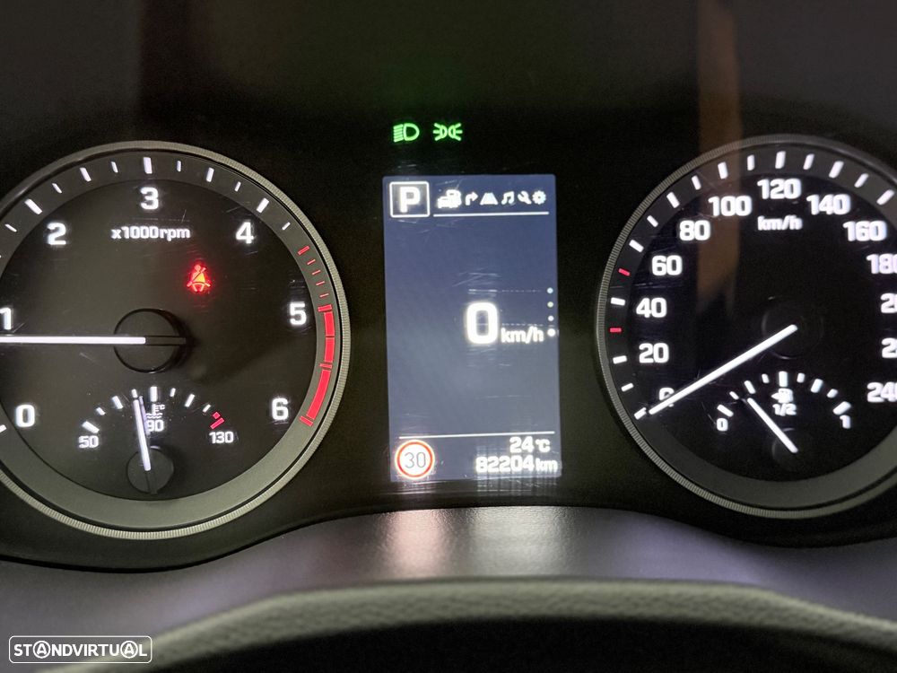 Hyundai Tucson 2.0 CRDi 4WD Auto Premium - 28