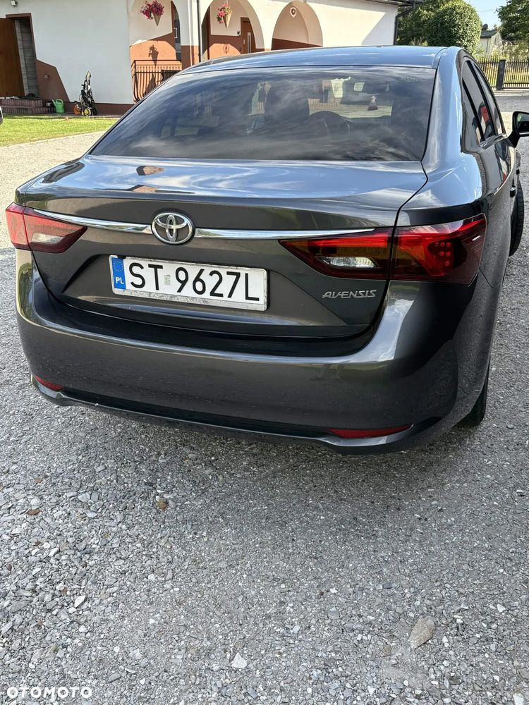 Toyota Avensis 1.8 Premium - 5