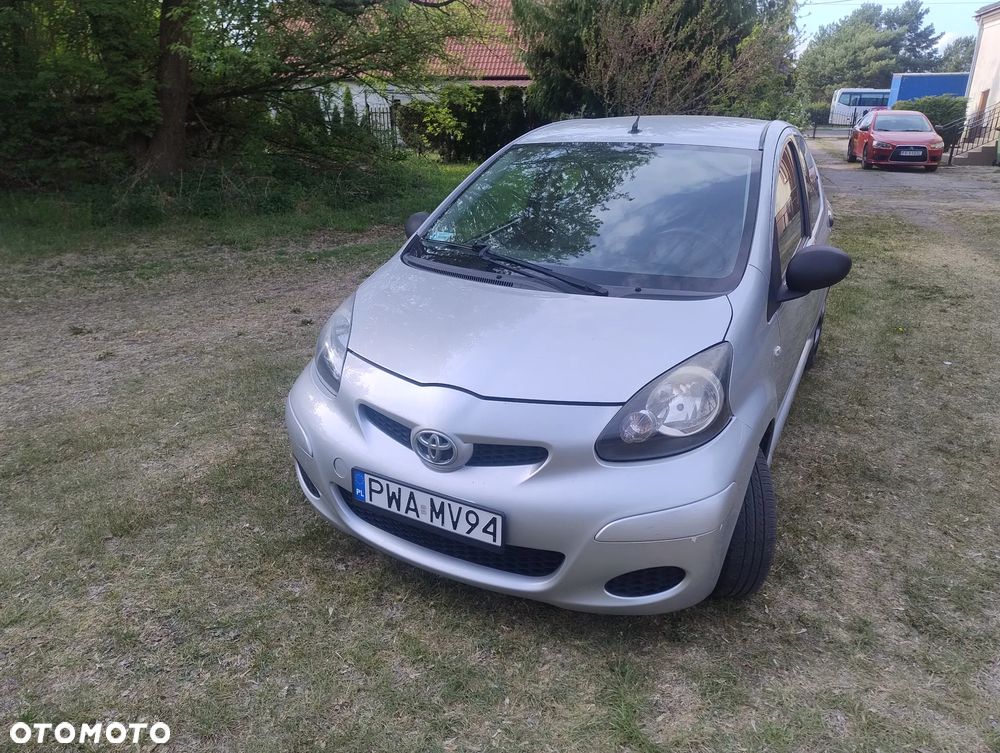 Toyota Aygo 1.0 VVT-i Terra EU5 - 1