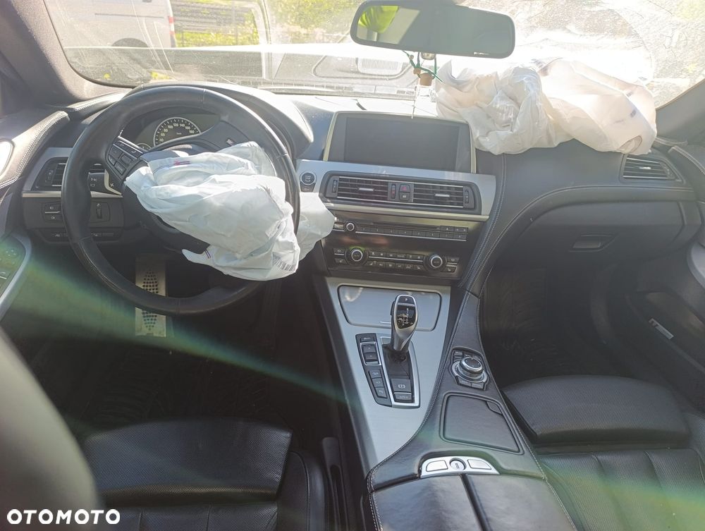 BMW Seria 6 650i xDrive - 10