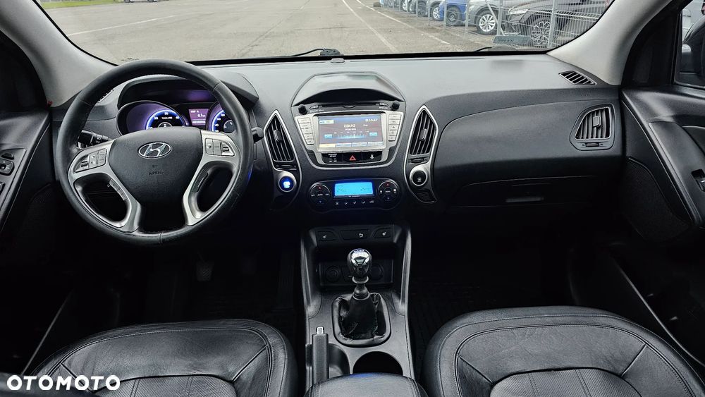 Hyundai ix35 2.0 CRDi Premium 2WD - 8
