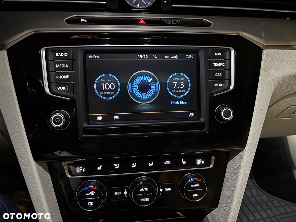 Volkswagen Passat 1.8 TSI BMT Highline DSG - 39